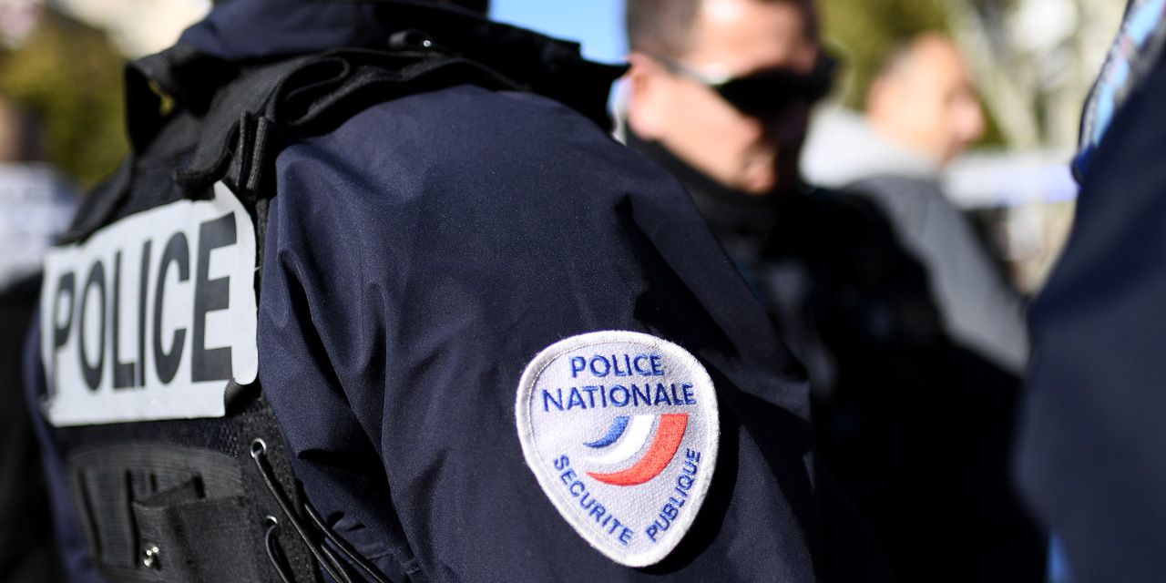 Deux policiers mis en examen pour avoir frappé un manifestant, amputé ensuite d'un testicule