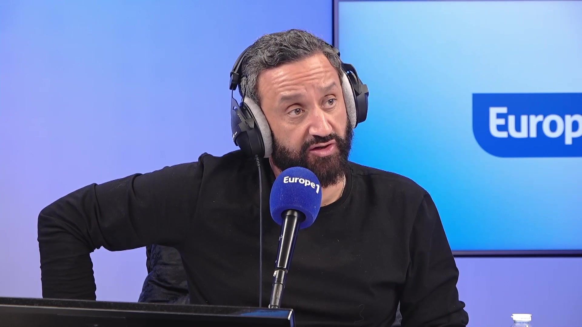 Cyril Hanouna - Fermeture de C8 : «Il y a une telle pression de l'extrême-gauche», assure le député Bartolomé Lenoir